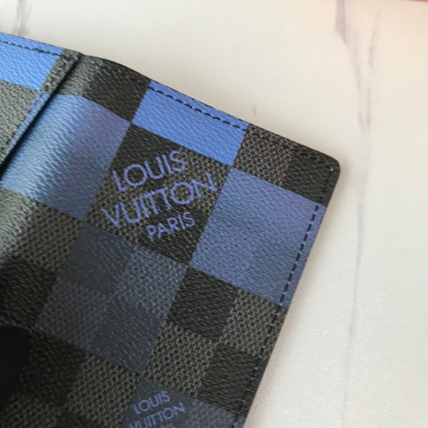 Luxury Wallet LUV 043