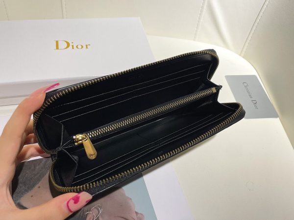 Luxury Wallet DIR 008