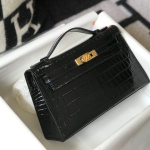 H MINI KELLY POCHETTE CROCODILE GOLD TONED HARDWARE BLACK 22CM