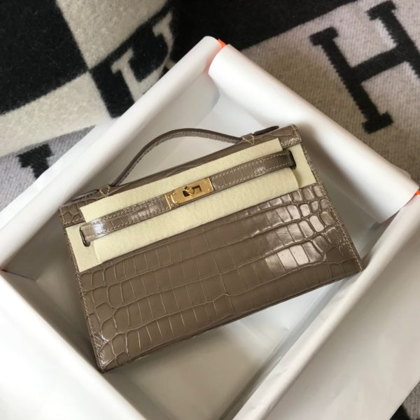 H MINI KELLY POCHETTE CROCODILE GOLD TONED HARDWARE GREY 22CM