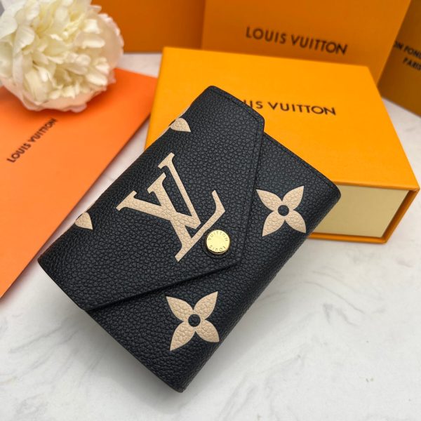 Luxury Wallet LUV 135